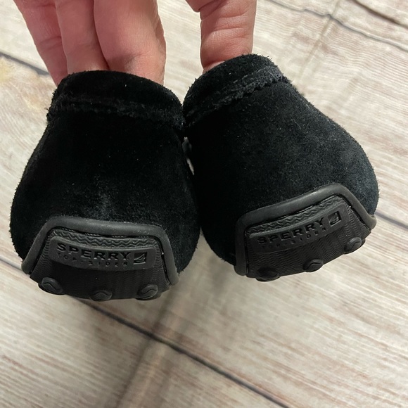 New Sperry Black suede slip on Shoes fringe on front buckles on side SZ 8 - Picture 7 of 7